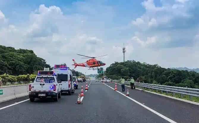 富源高速公路汽车救援案例